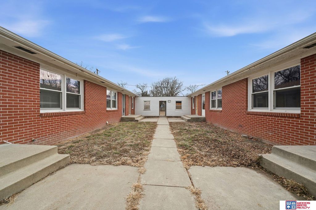 4119 Holdrege Street, Lincoln, NE 68503