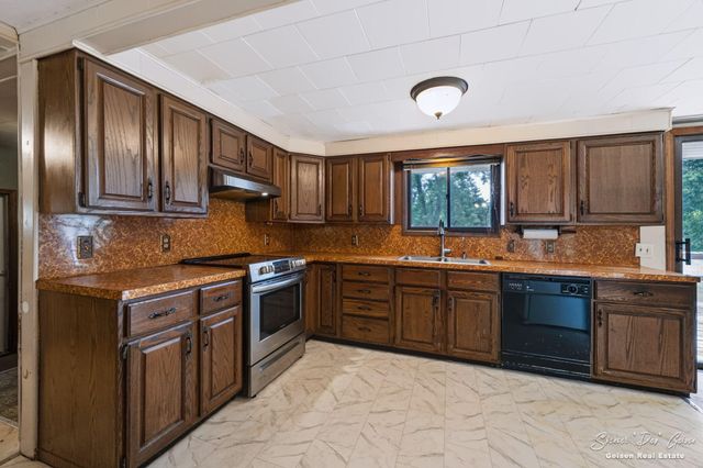 2168 Kellogg Road, Ionia Twp, MI 48846