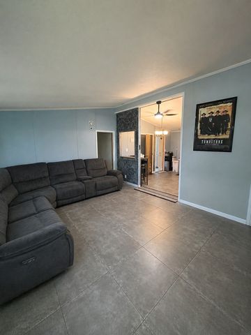 173 AUSTIN CT Austin Court, Manteno, IL 60950