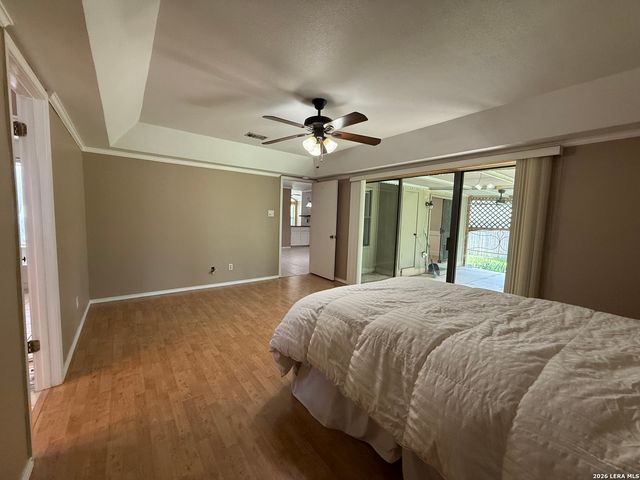 14905 OAK SMT, San Antonio, TX 78232