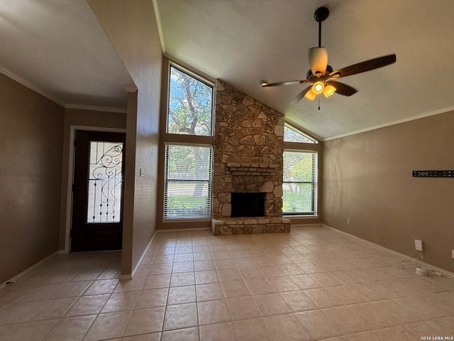 14905 OAK SMT, San Antonio, TX 78232