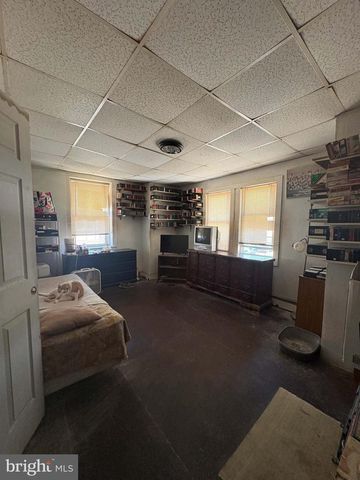 227 MAIN ST, Darby, PA 19023