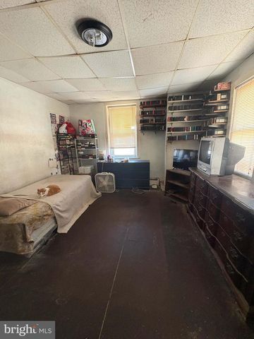 227 MAIN ST, Darby, PA 19023