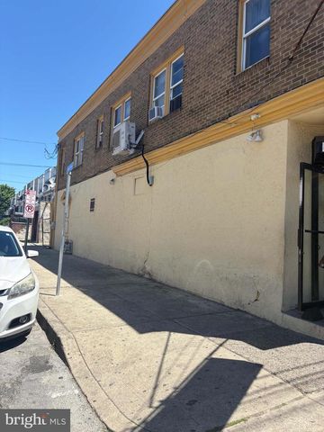 227 MAIN ST, Darby, PA 19023