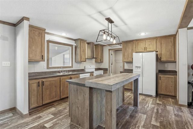 768 SW TROY STREET, Lake City, FL 32024