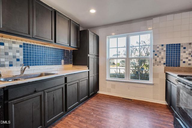 3057 Camden Creek Drive, Raleigh, NC 27610