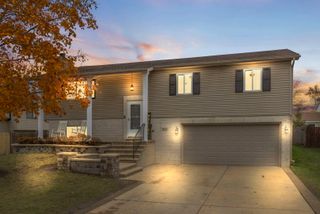 852 Napa Street, Carol Stream, IL 60188