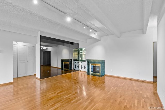 7877 E Mississippi Avenue 402, Denver, CO 80247