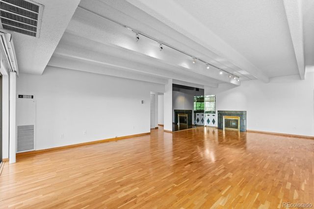 7877 E Mississippi Avenue 402, Denver, CO 80247