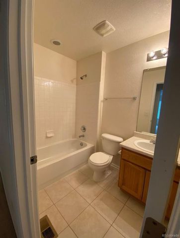 4121 Aspenmeadow Circle, Highlands Ranch, CO 80130
