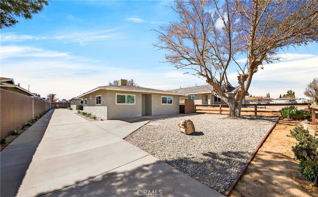 Image 1 of property listing at 16527 Vine Street, Hesperia, CA 92345