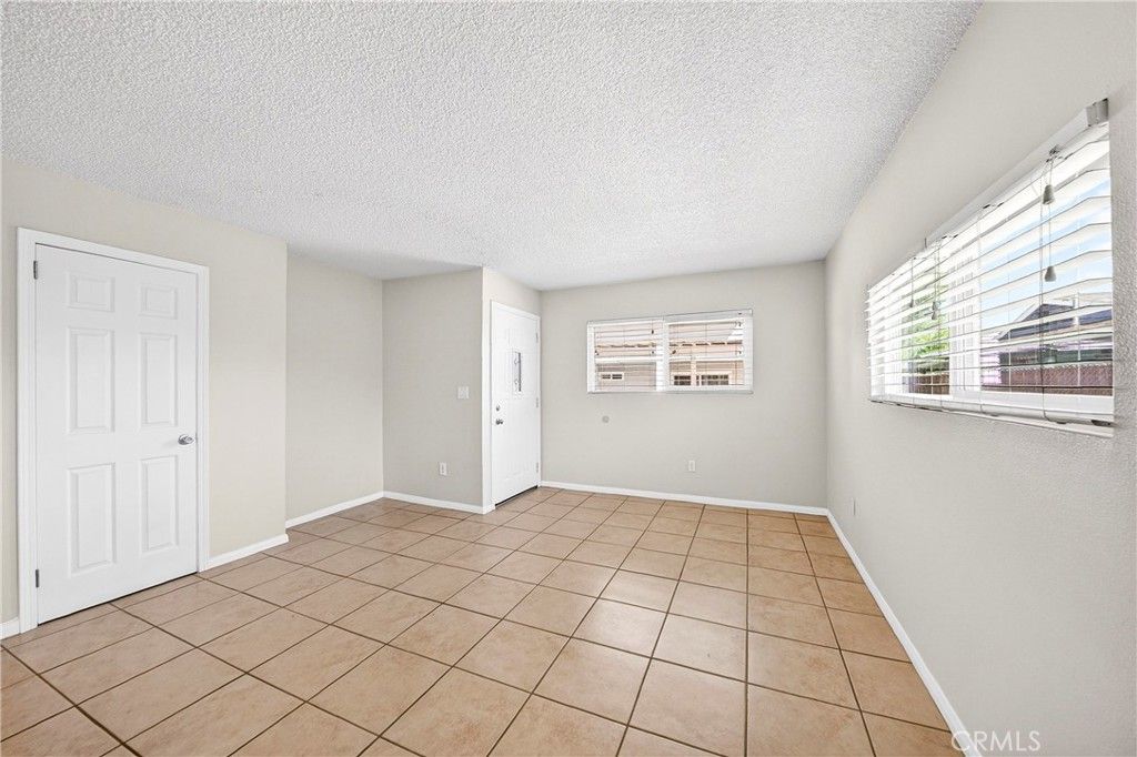 Image 2 of property listing at 16527 Vine Street, Hesperia, CA 92345