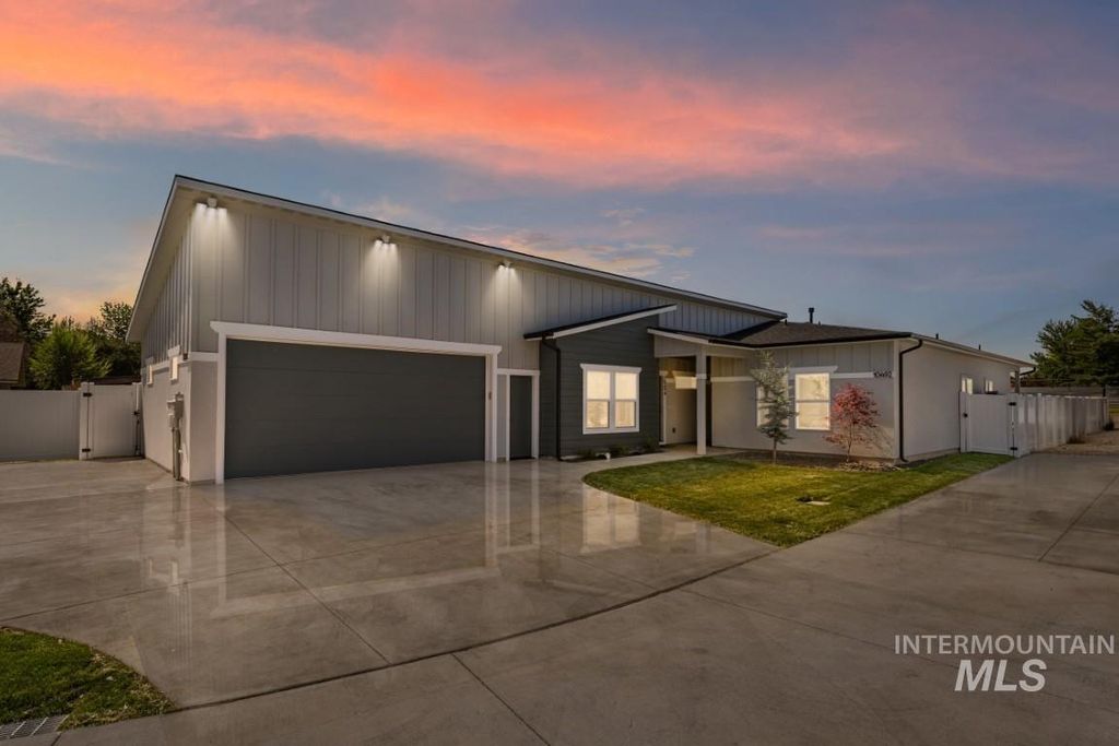 10494 W Shields Ave, Boise, ID 83714