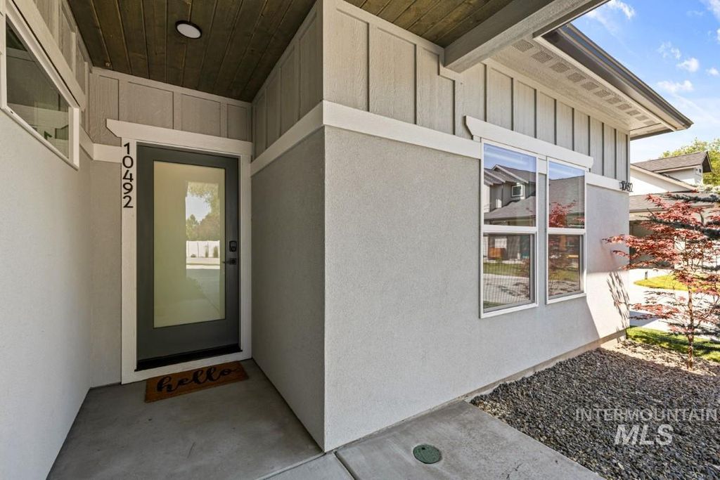 10494 W Shields Ave, Boise, ID 83714 photo 8