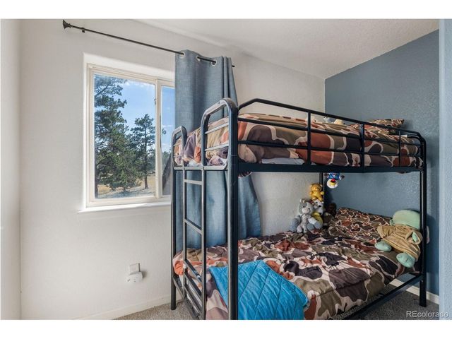 1850 Montcalm Dr, Livermore, CO 80536