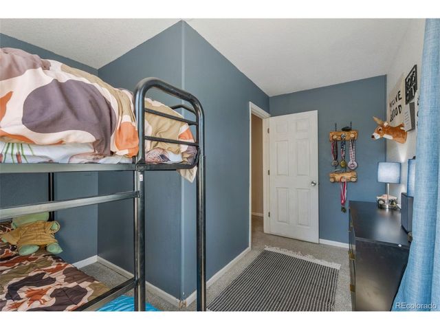 1850 Montcalm Dr, Livermore, CO 80536