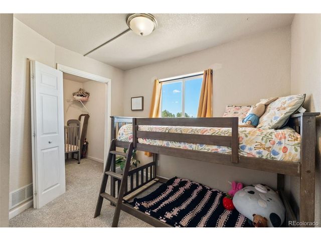 1850 Montcalm Dr, Livermore, CO 80536