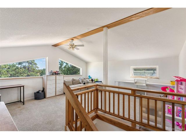 1850 Montcalm Dr, Livermore, CO 80536