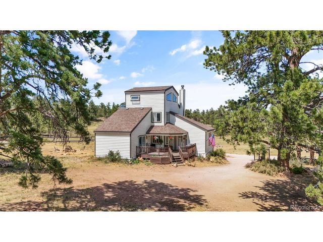 1850 Montcalm Dr, Livermore, CO 80536