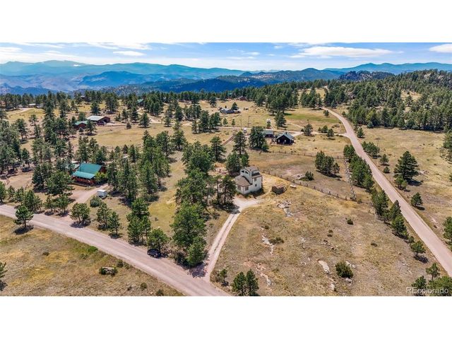 1850 Montcalm Dr, Livermore, CO 80536