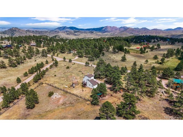 1850 Montcalm Dr, Livermore, CO 80536