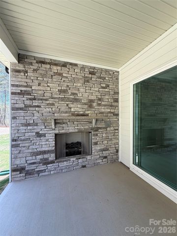 4237 Pinekirk Drive 367, Charlotte, NC 28269