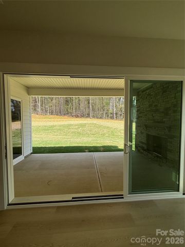 4237 Pinekirk Drive 367, Charlotte, NC 28269