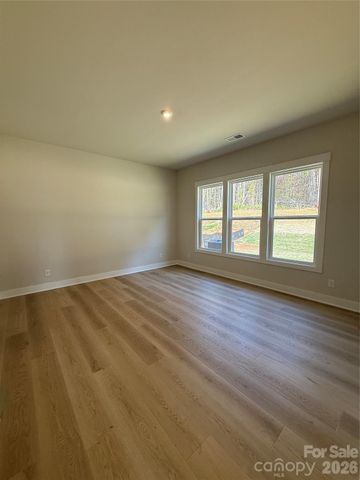 4237 Pinekirk Drive 367, Charlotte, NC 28269