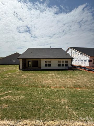 4237 Pinekirk Drive 367, Charlotte, NC 28269