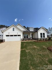 4237 Pinekirk Drive 367, Charlotte, NC 28269