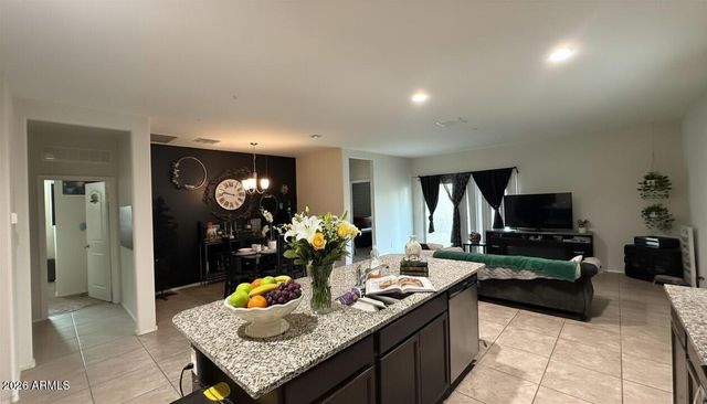 37816 W AMALFI Avenue, Maricopa, AZ 85138