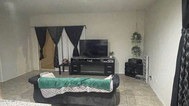 37816 W AMALFI Avenue, Maricopa, AZ 85138