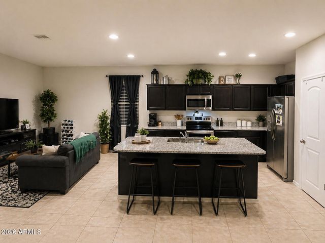 37816 W AMALFI Avenue, Maricopa, AZ 85138