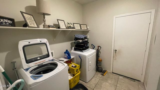 37816 W AMALFI Avenue, Maricopa, AZ 85138