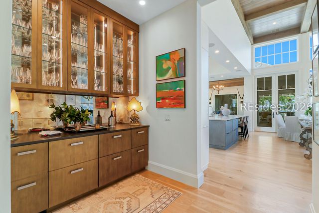 59 N Calibogue Cay Rd, Hilton Head Island, SC 29928