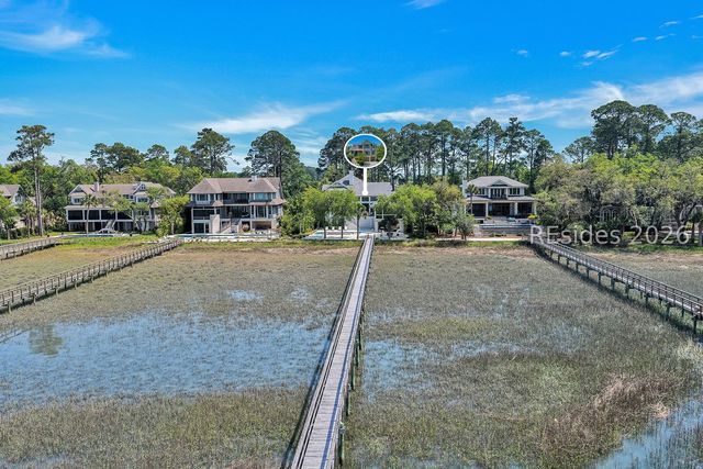 59 N Calibogue Cay Rd, Hilton Head Island, SC 29928