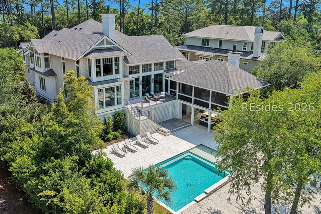 59 N Calibogue Cay Rd, Hilton Head Island, SC 29928