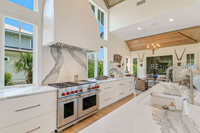 59 N Calibogue Cay Rd, Hilton Head Island, SC 29928