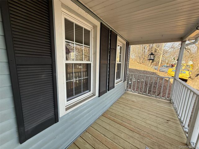 647 County Route 78, Middletown, NY 10940