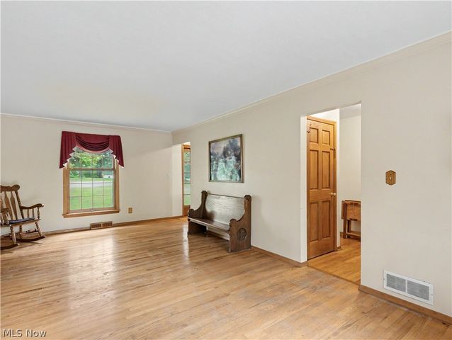 4140 W Bath Road, Akron, OH 44333