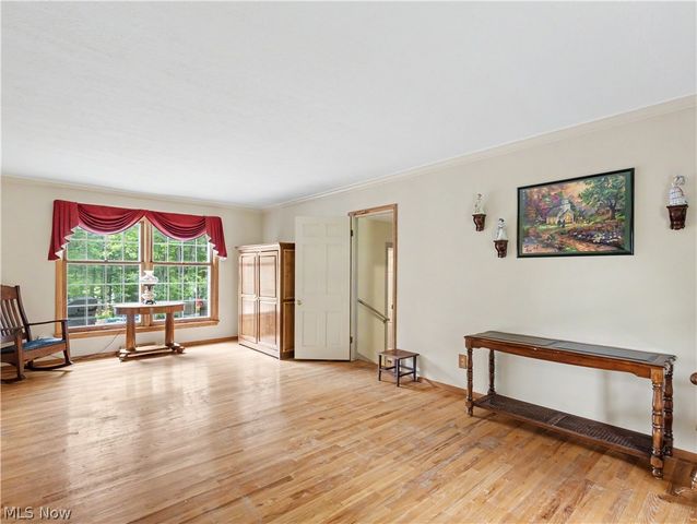 4140 W Bath Road, Akron, OH 44333