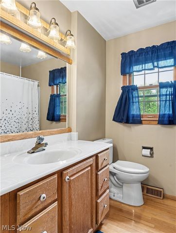 4140 W Bath Road, Akron, OH 44333