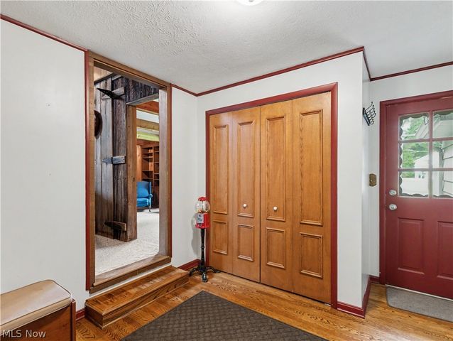 4140 W Bath Road, Akron, OH 44333