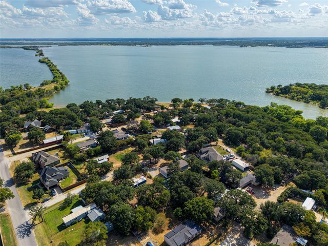 451 Shady Oaks Lane, Little Elm, TX 75068