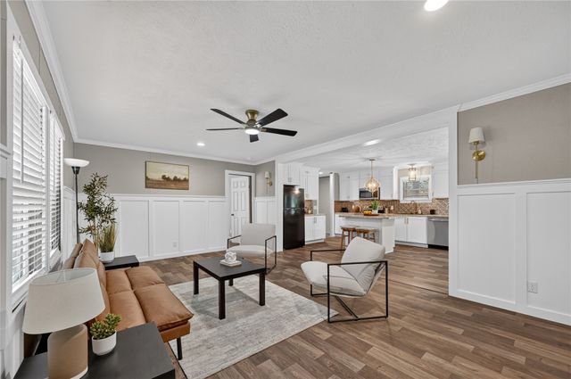 451 Shady Oaks Lane, Little Elm, TX 75068