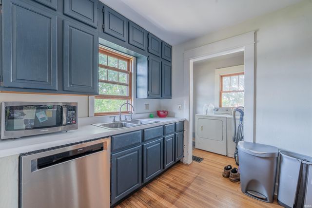105 E 1st Street, Bloomington, IN 47401