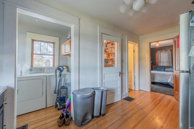 105 E 1st Street, Bloomington, IN 47401