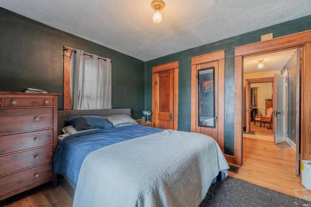 105 E 1st Street, Bloomington, IN 47401