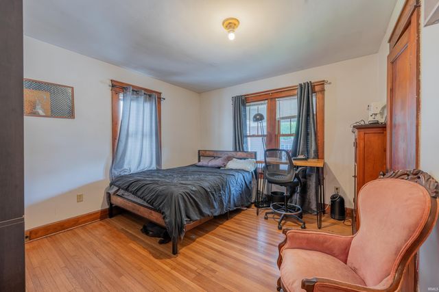 105 E 1st Street, Bloomington, IN 47401