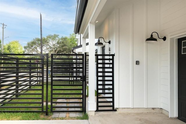 4705 Idaho Street, Houston, TX 77021